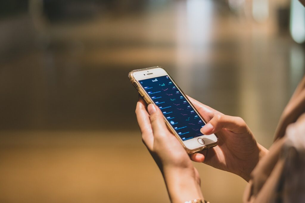 Which Is Easiest Platform To Sell On?